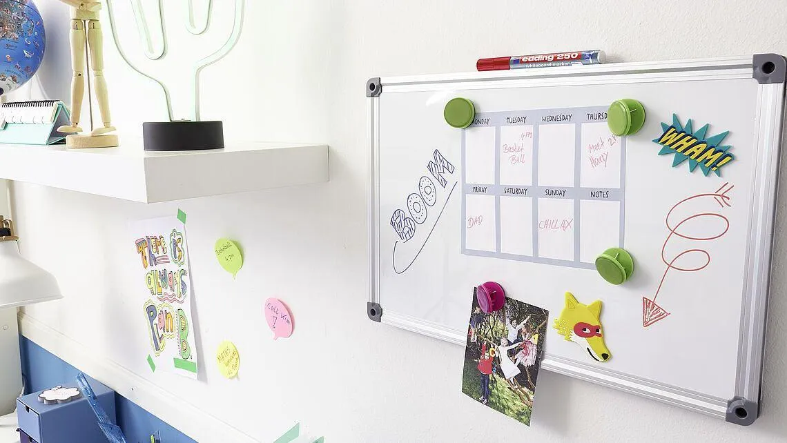 ■ edding 250 - Wallet of 4 Whiteboard Markers