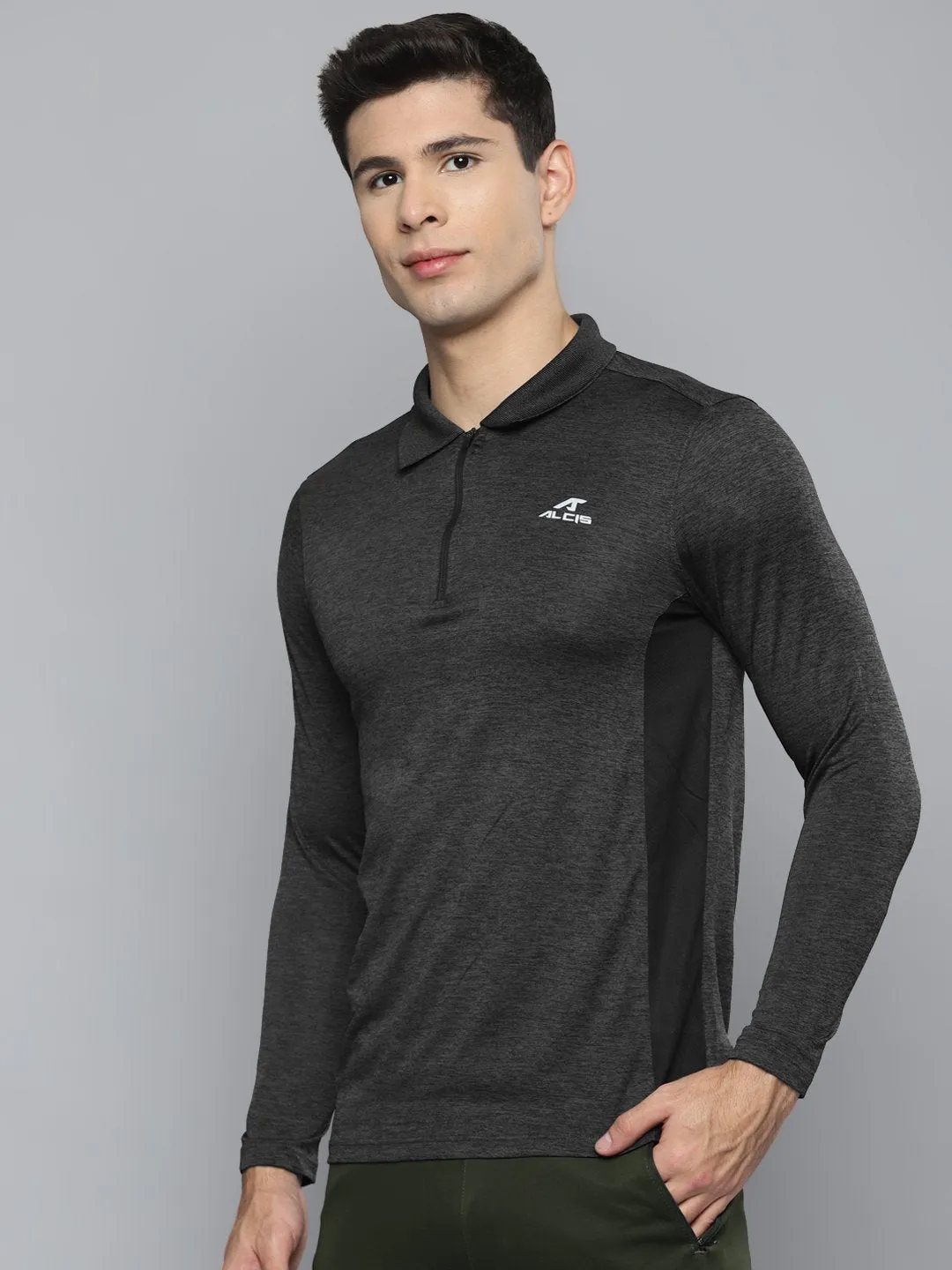Alcis Men Colorblocked Multicolor Polo