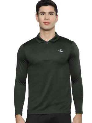Alcis Men Solid Green Polo