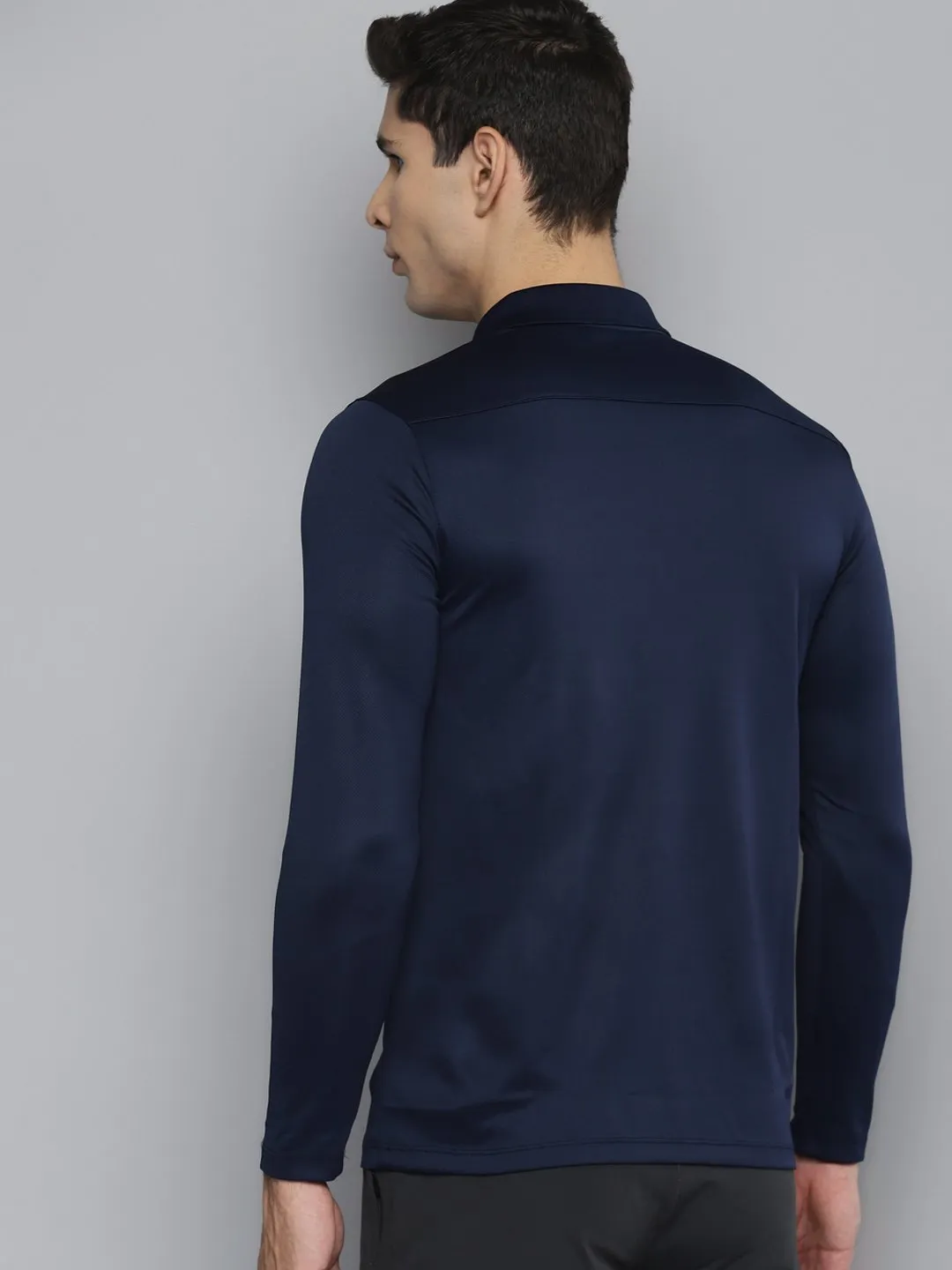 Alcis Men Solid Navy Blue Polo