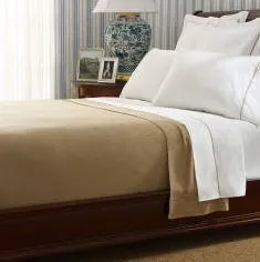 Alpaca Bed Blanket - Solid
