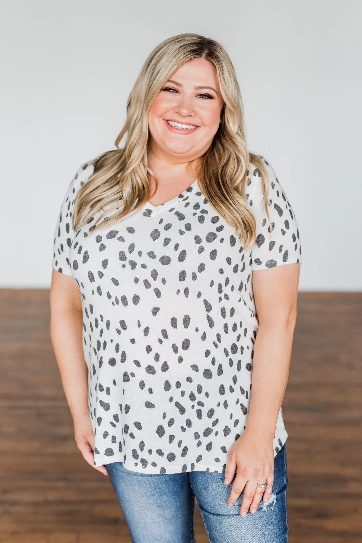 Always Be There Short Sleeve Spotted Top- Off White
