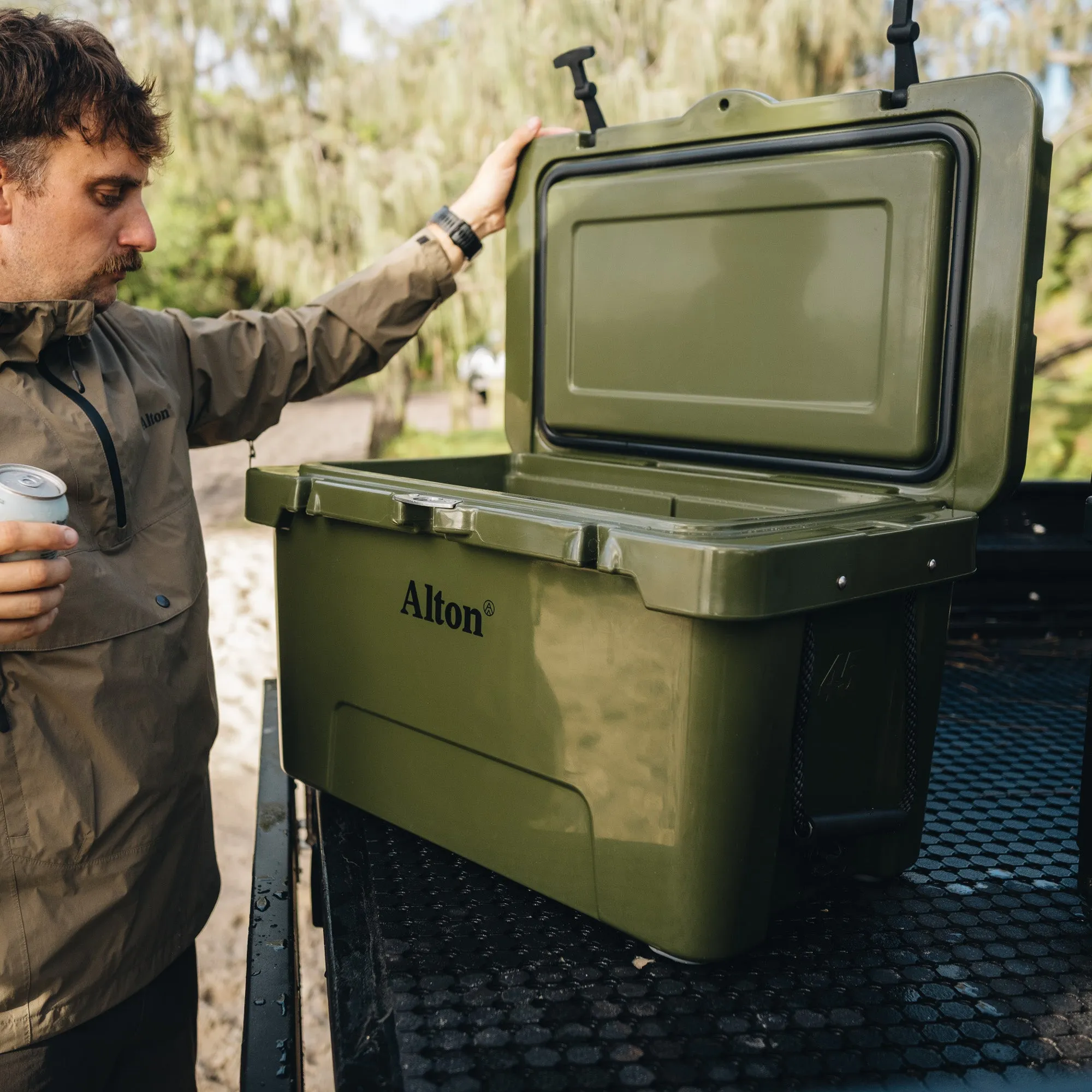 Base Camp Cooler 45L