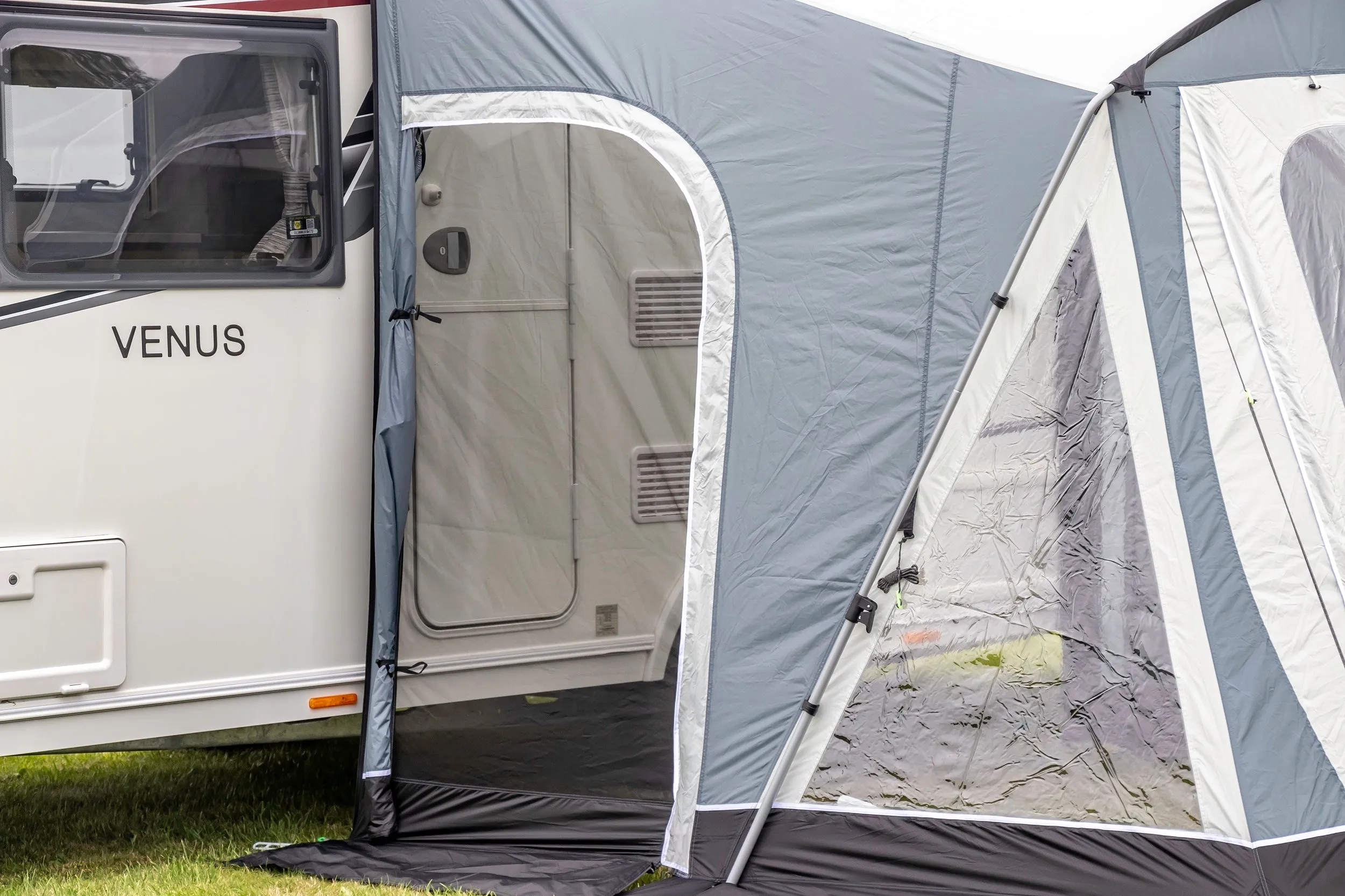 Caravan Awning Swift Air Extreme 220 ~ Sunncamp