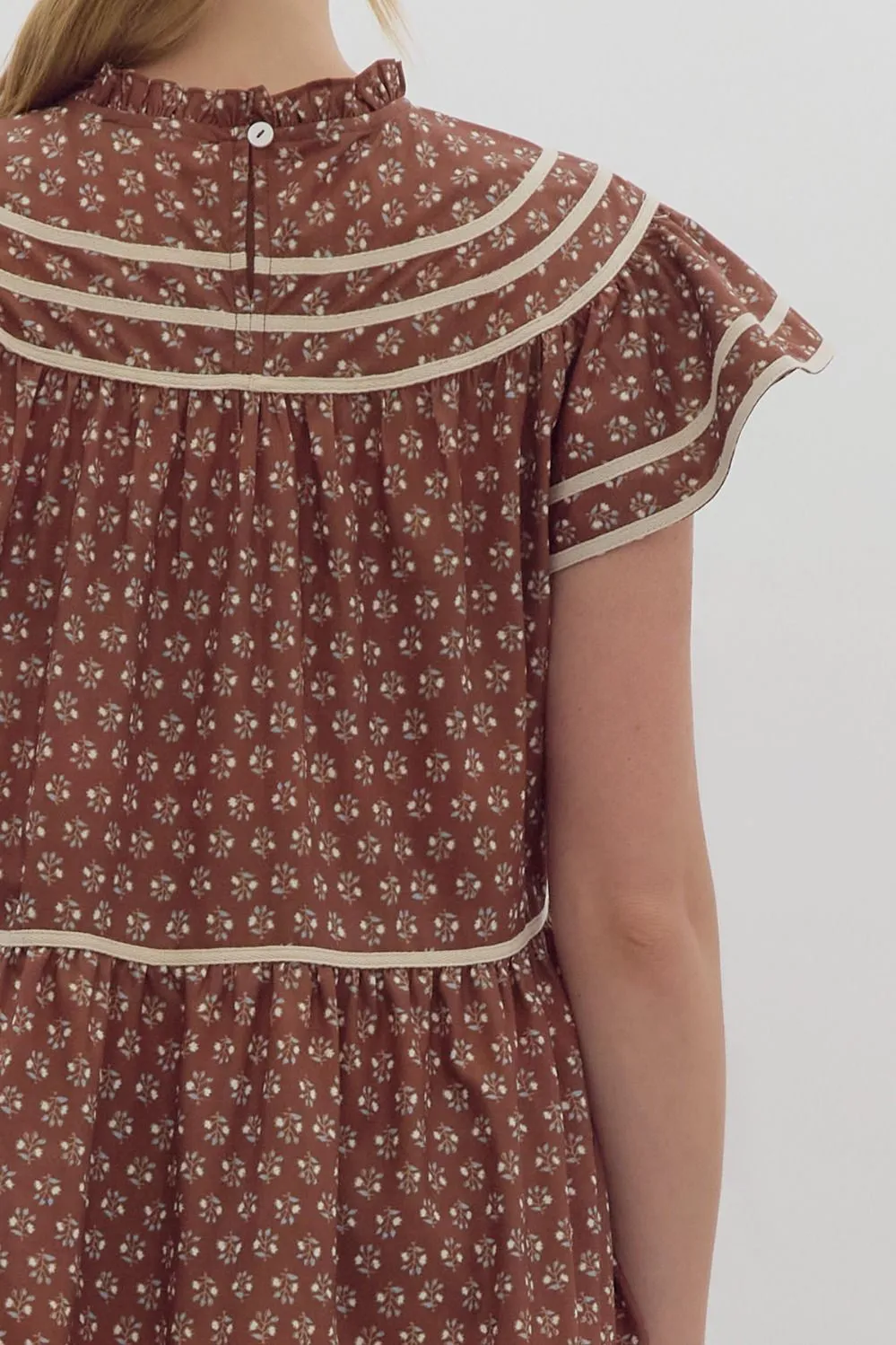 Ditsy Floral Print Short Sleeve Ruffled Dress