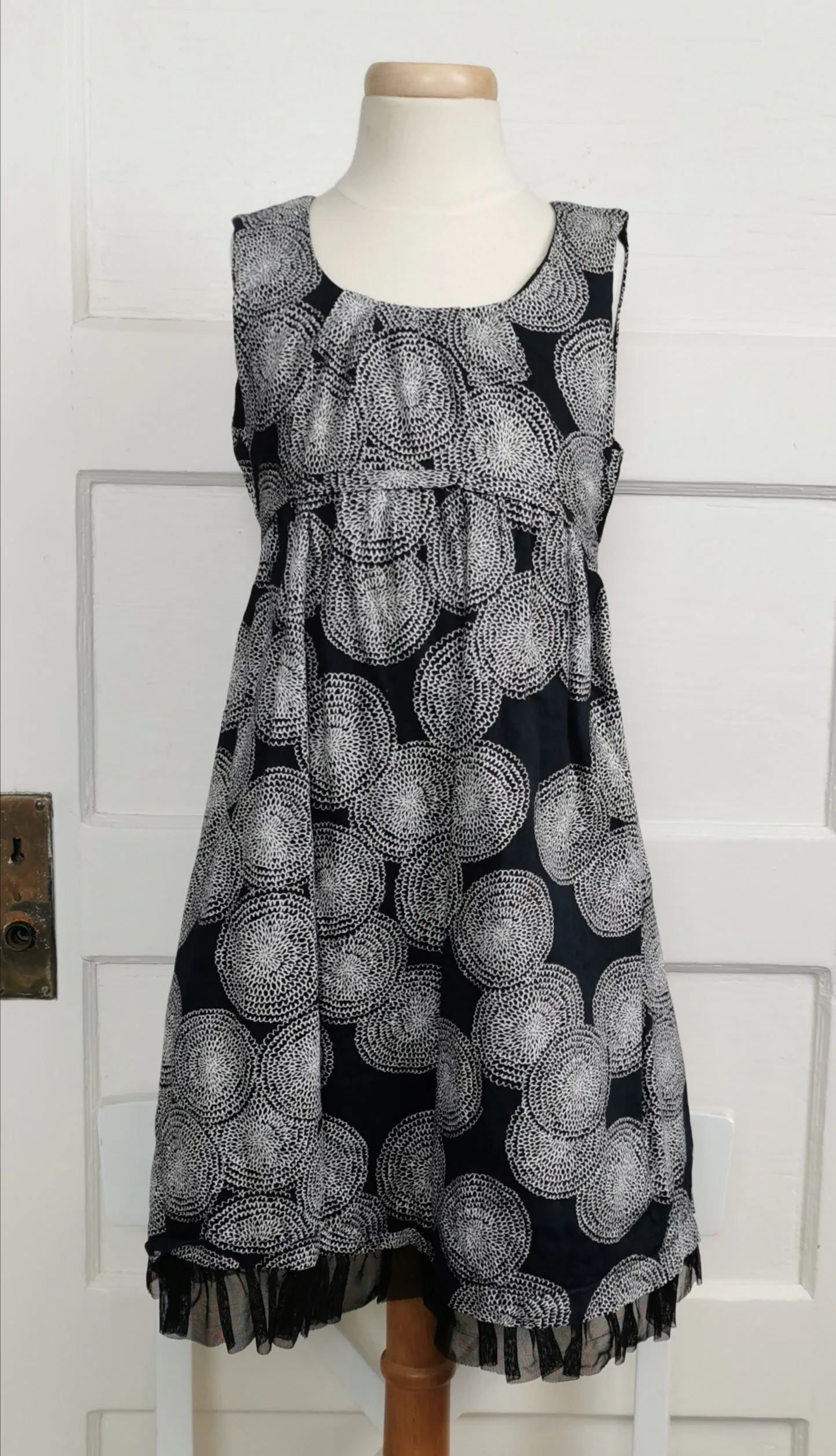 GIRL SIZE 6/7 YEARS - OLD NAVY, Soft Cotton, Lightweight Summer Dress EUC B37
