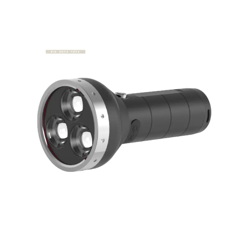 Ledlenser® MT18 Rechargeable Outdoor Flashlight