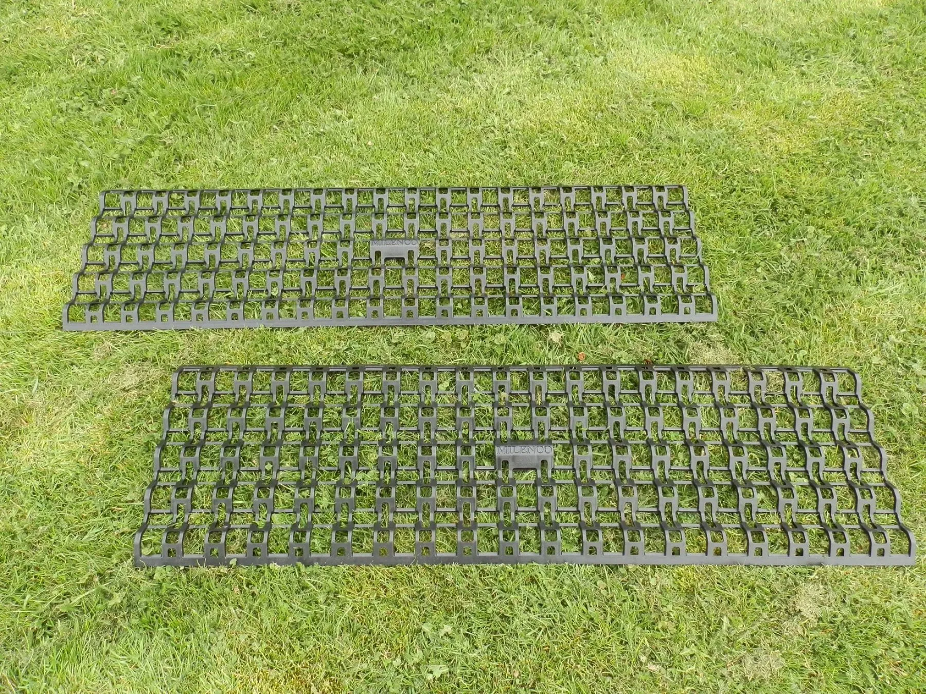 Milenco - Giant Lattice Grip - Pair - MIL2905