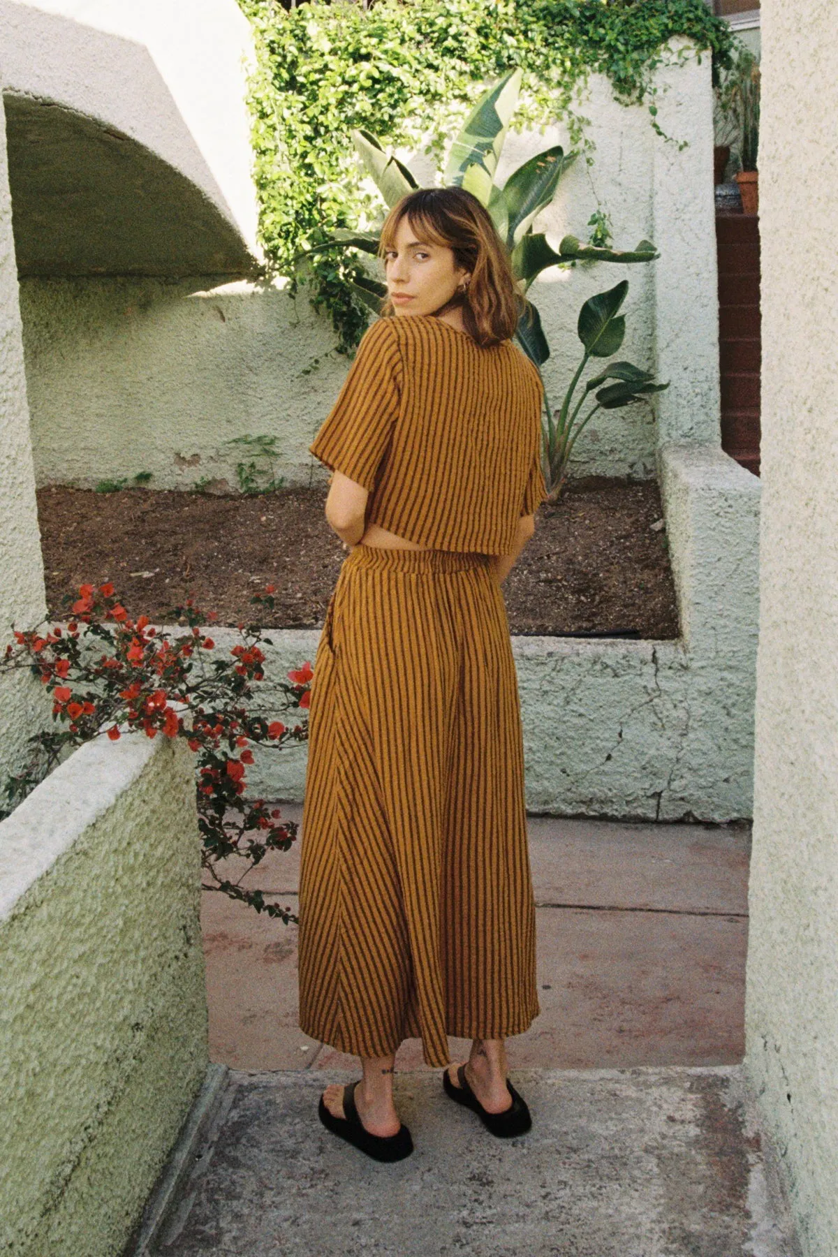 Noa Crop Tee