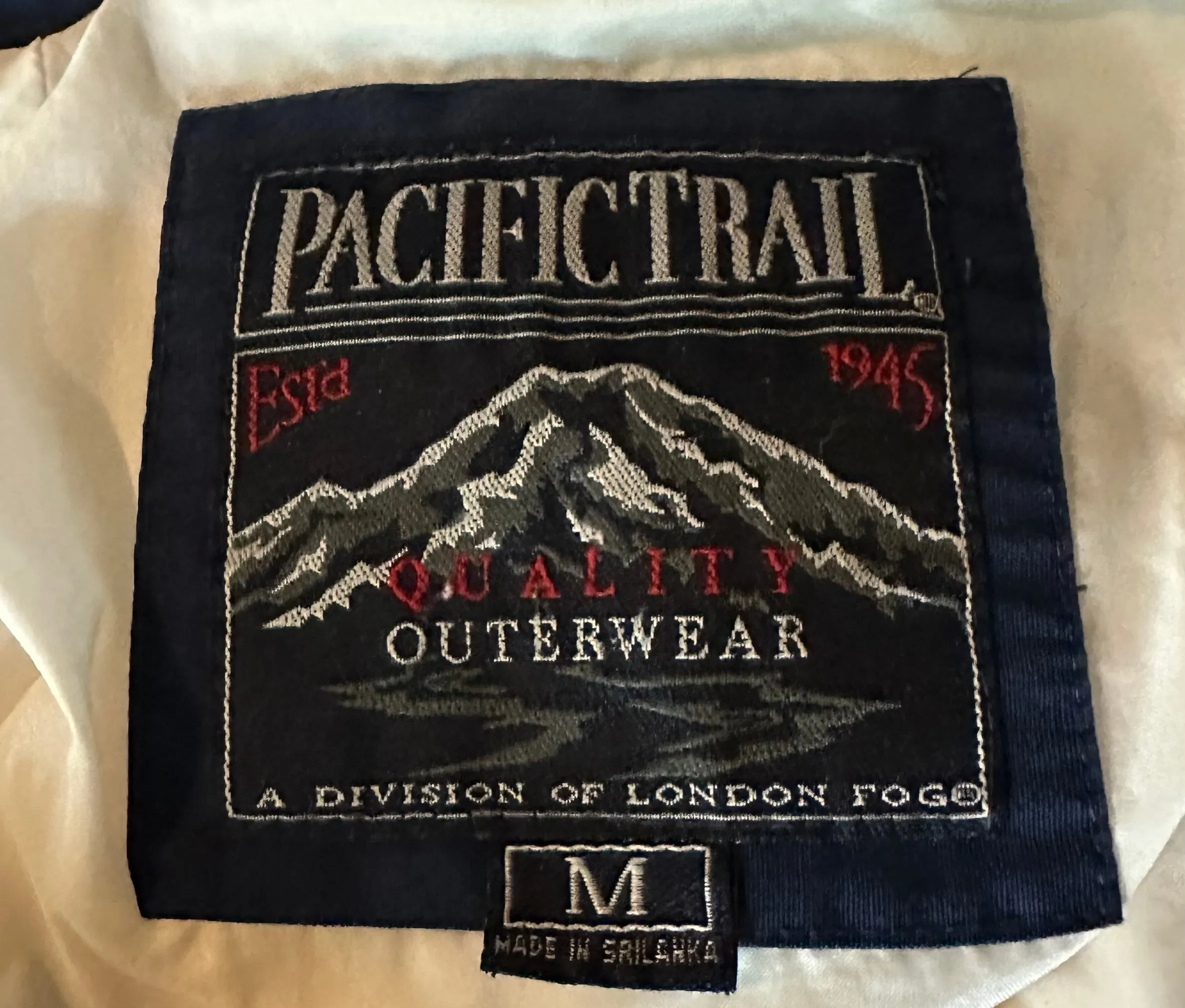 PACIFIC TRAIL OUTDOOR JACKET - M