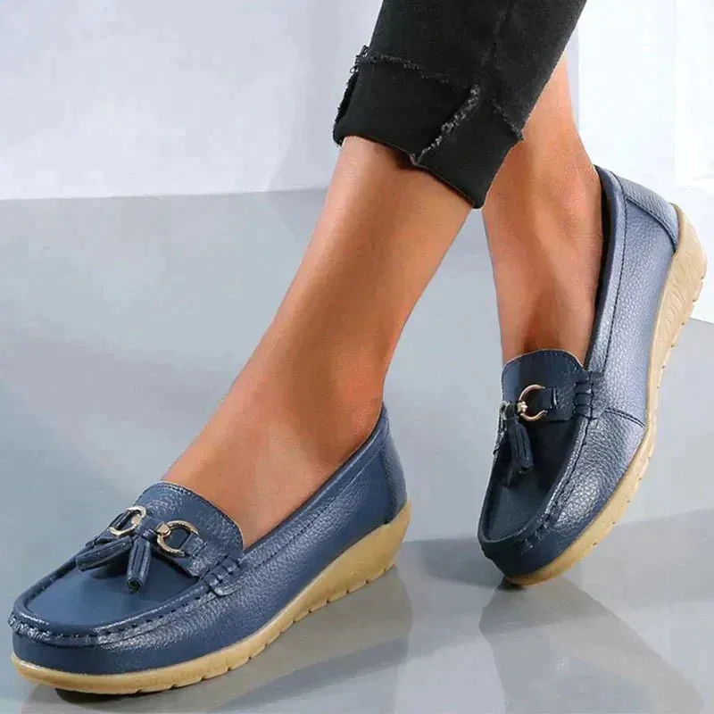 Rita® | Flat, Slip-On Leather Hiking Shoes