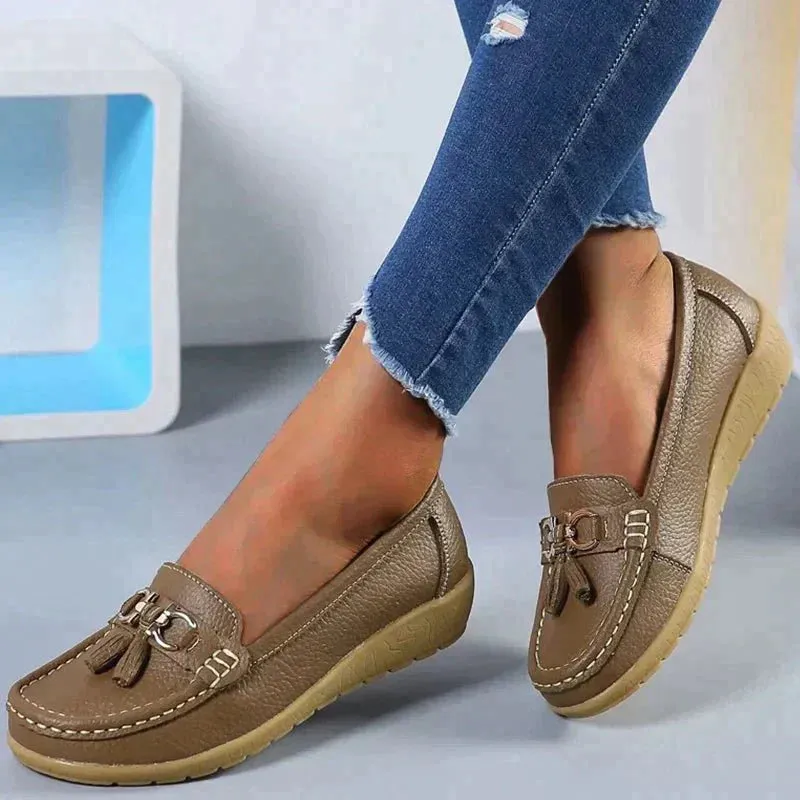 Rita® | Flat, Slip-On Leather Hiking Shoes