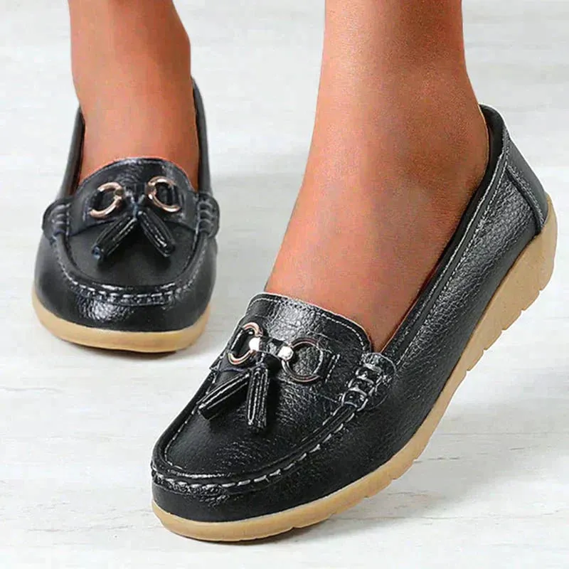 Rita® | Flat, Slip-On Leather Hiking Shoes