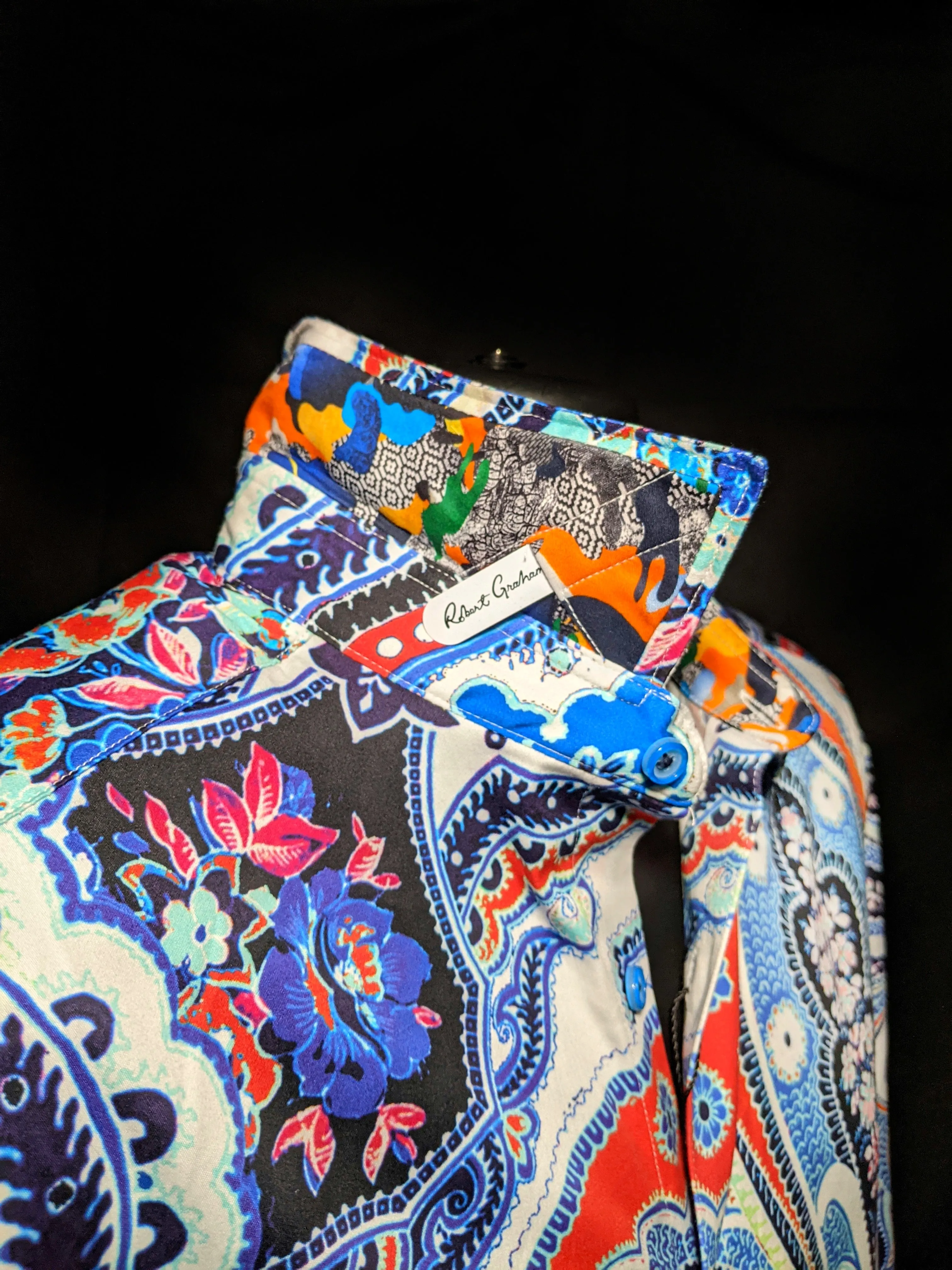 Robert Graham Devil's Treasure Paisley Long Sleeve Shirt Size Medium