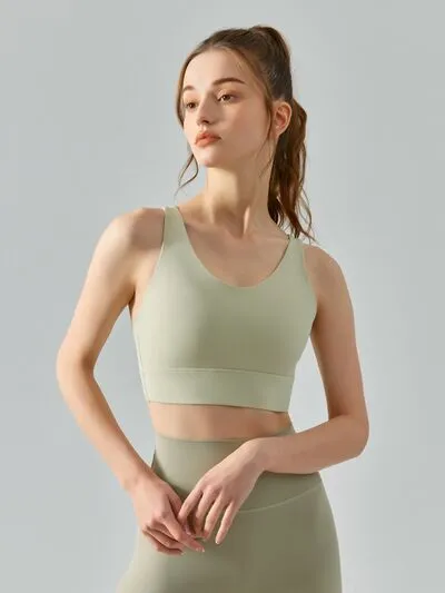 Round Neck Racerback Active Bra