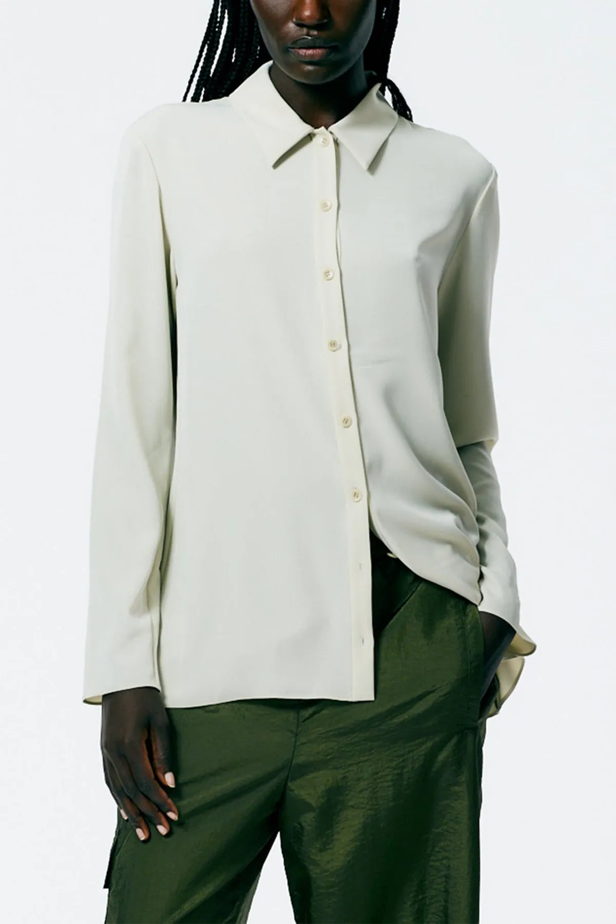 Soft Drape Slim Shirt in Dune