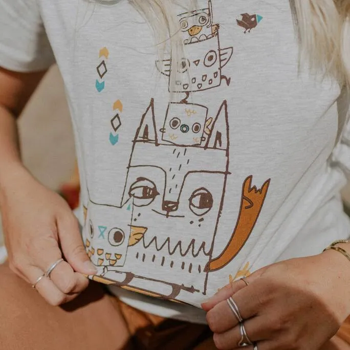 T-shirt crème avec illustration, adulte || Cream t-shirt with illustration, adulte
