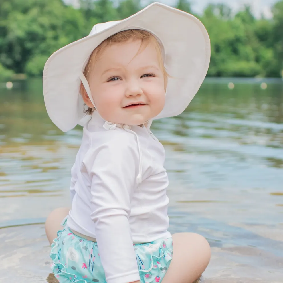 UPF 50  Brim Sun hat (White)