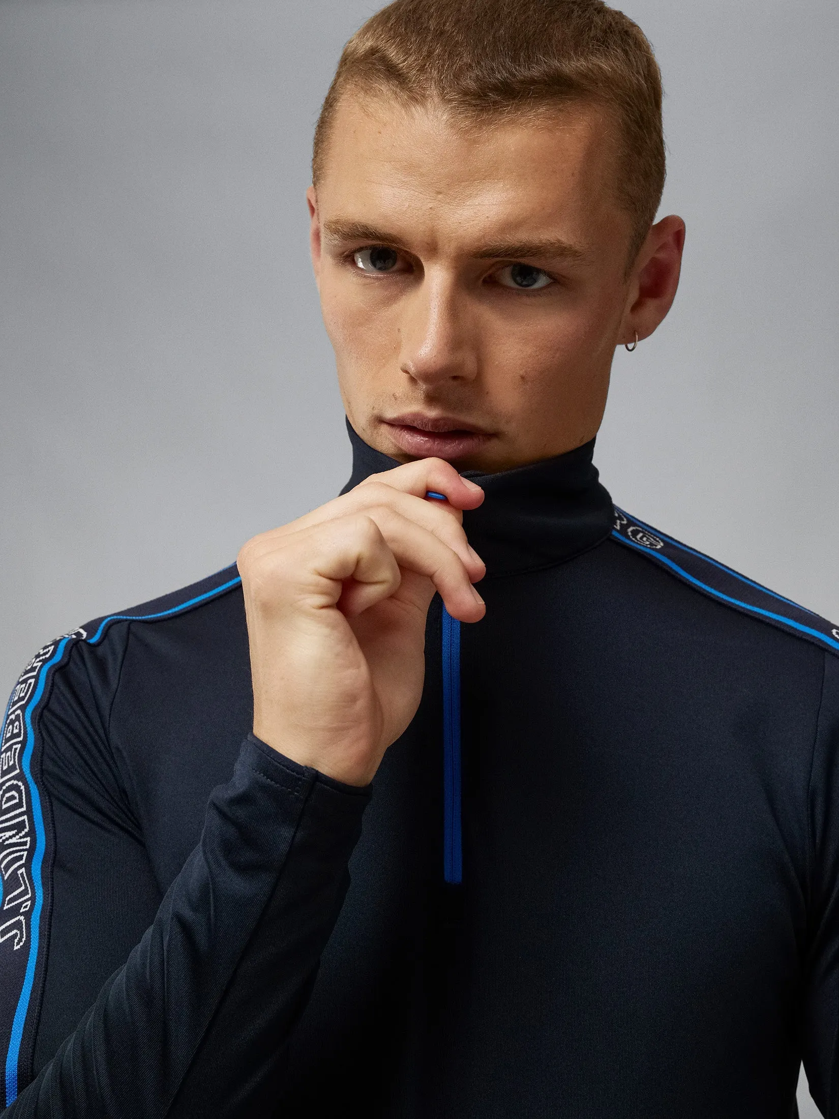 William Mid Layer M